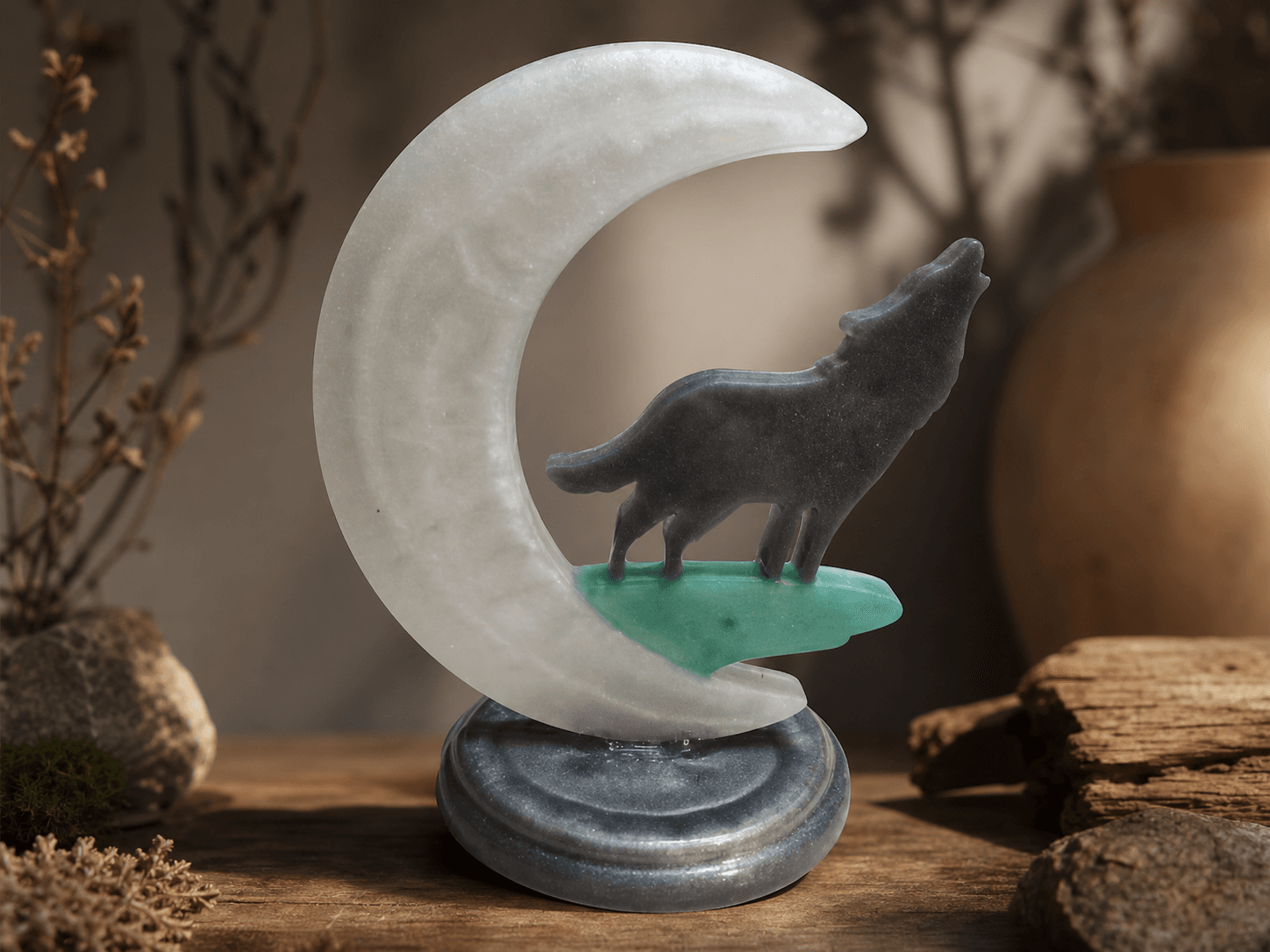statuette loup en résine